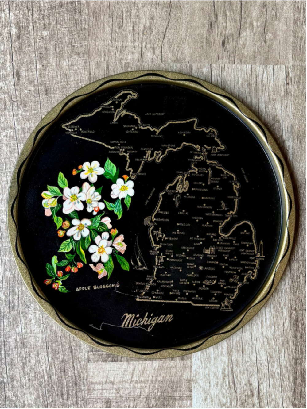 Vintage Michigan Map Metal Souvenir Tray Black Gold Apple Blossoms Wall Plaque
